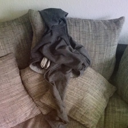 hose auf kissen dampfbloque